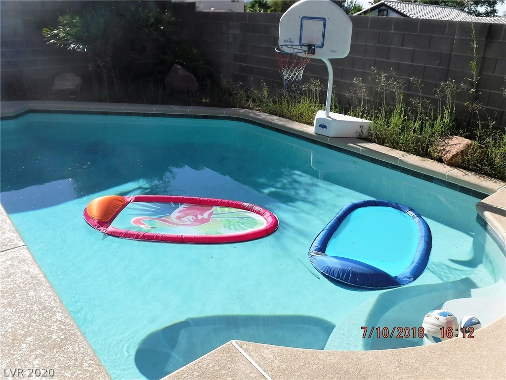 8216 Maplestar Road Las Vegas, NV 89128 - Photo 6 of 30 Gallery Image 6