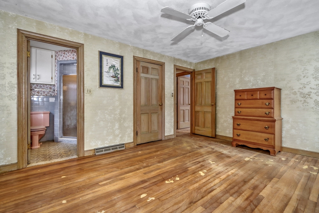 53 Aran Road Westwood, MA 02090 - Photo 16 of 26 Gallery Image 16