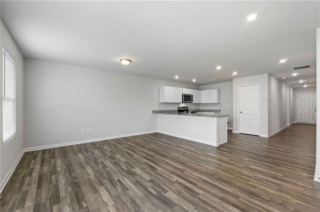 126 Catalpa Road Milner, GA 30257 - Photo 4 of 30