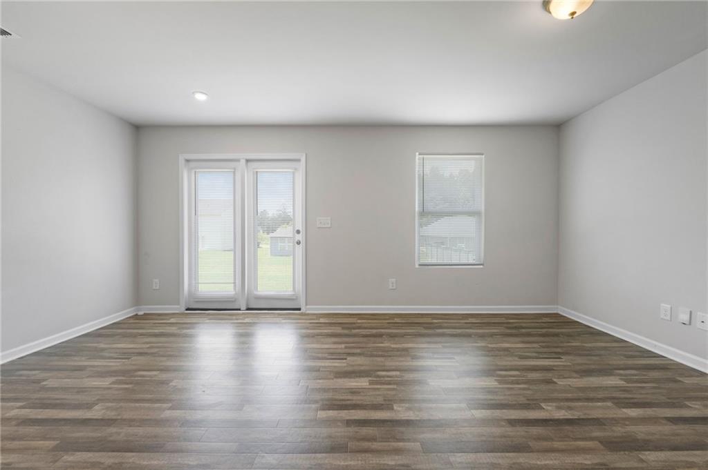 126 Catalpa Road Milner, GA 30257 - Photo 6 of 30