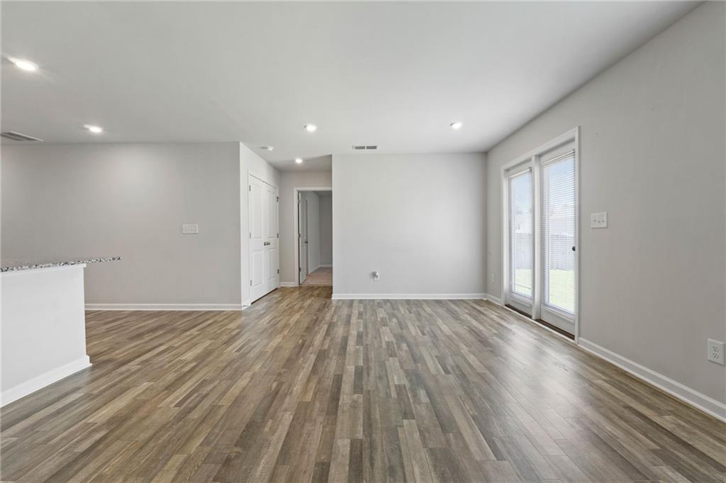 126 Catalpa Road Milner, GA 30257 - Photo 8 of 30