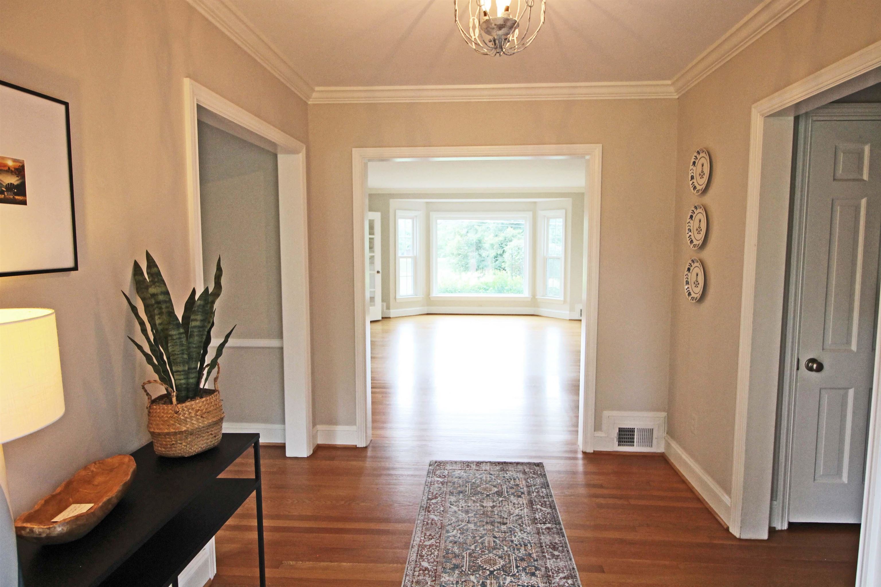 838 Shawnee Road Waynesboro, VA 22980 - Photo 25 of 68 ...view into Living room, hallway to the right, Dining to the left.