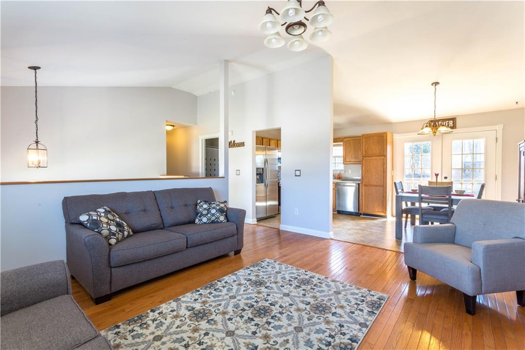 4302 North Rindle Lane Bloomington, IN 47404 - Photo 2 of 20 Gallery Image 2