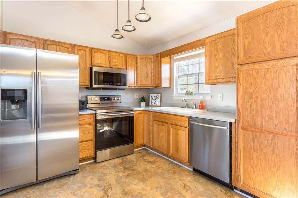 4302 North Rindle Lane Bloomington, IN 47404 - Photo 6 of 20 Gallery Image 6
