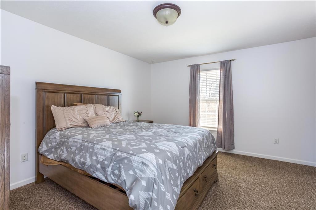 4302 North Rindle Lane Bloomington, IN 47404 - Photo 10 of 20 Gallery Image 10