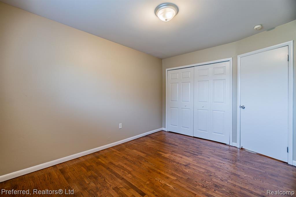 4045 Burns Street Inkster, MI 48141 - Photo 15 of 28