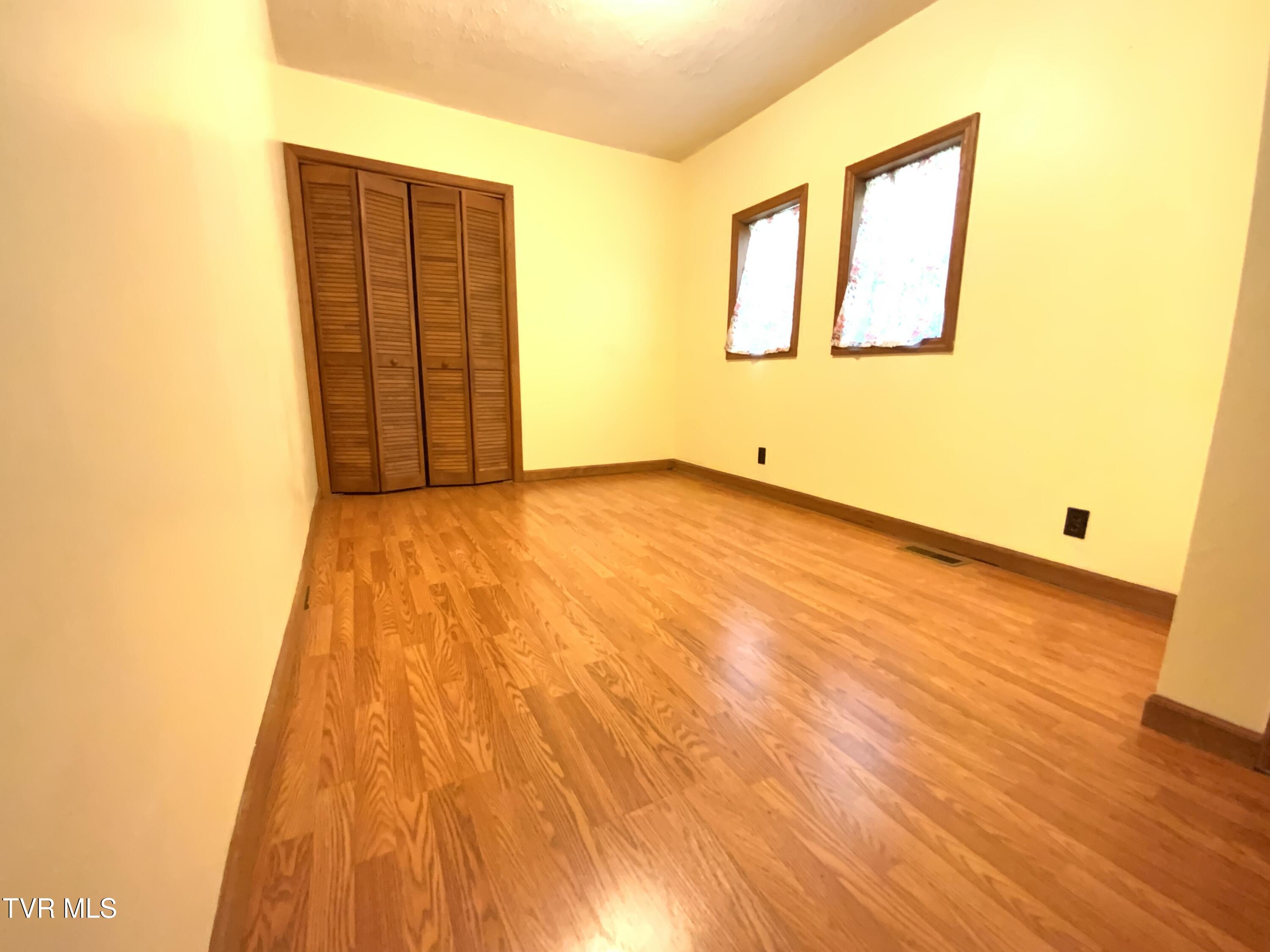 615 South Armstrong Road Rogersville, TN 37857 - Photo 14 of 17 IMG_3246