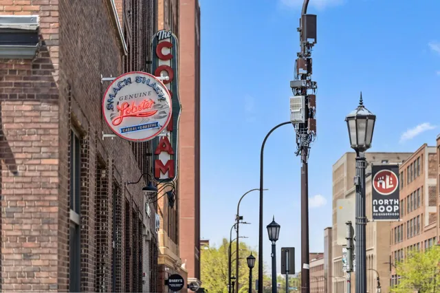 $2,395 | 680 North 2nd Street, Unit 403, Minneapolis, MN 55401