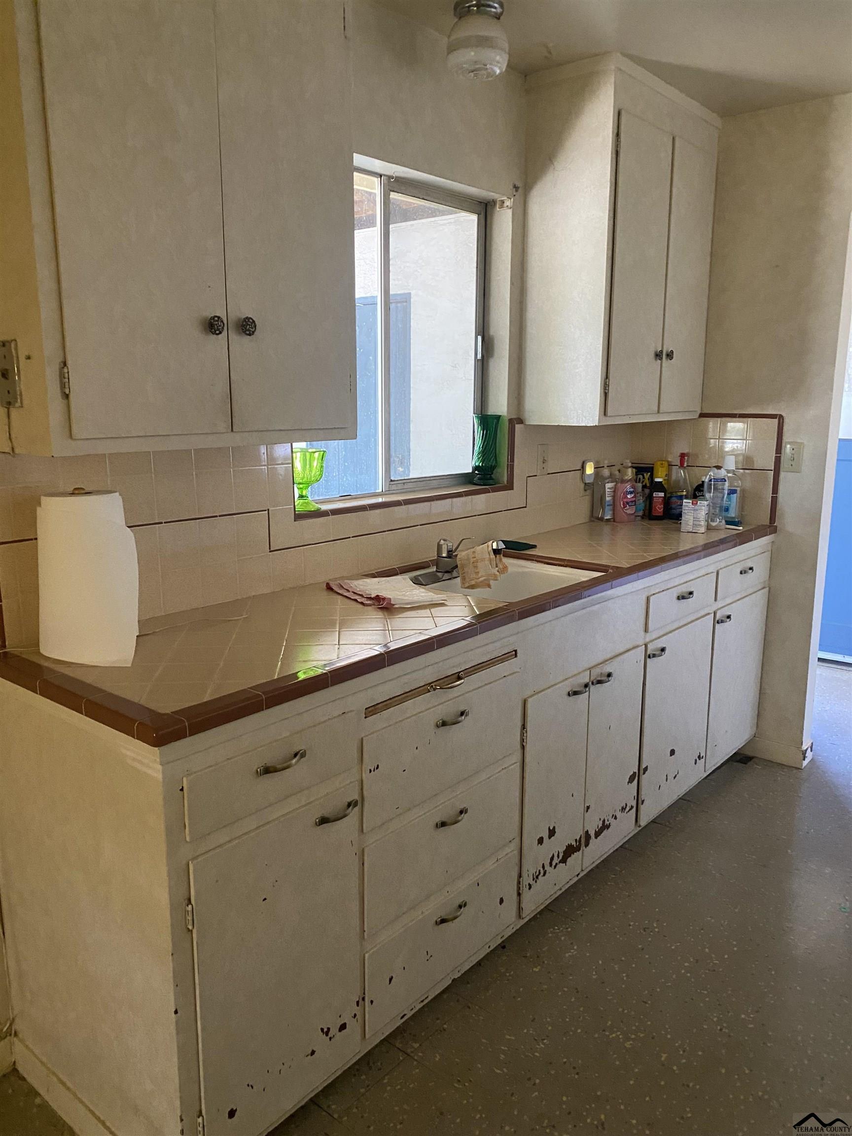 416 Roundup Avenue, Unit 420 ROUNDUP AVE Red Bluff, CA 96080 - Photo 6 of 20
