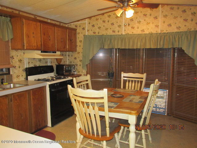 73 Shore Haven Road Hazlet, NJ 07730 - Photo 4 of 6 IMG_9987