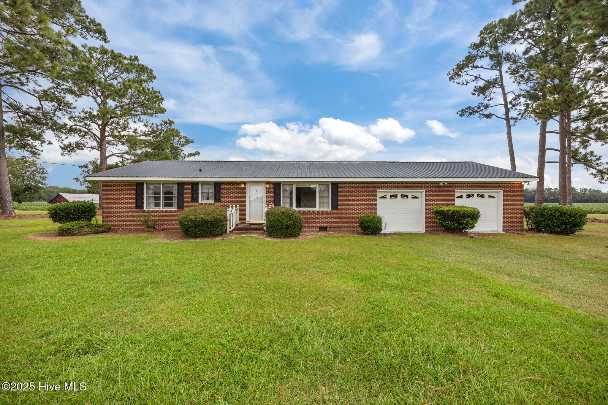 1955 Jonestown Road Dover, NC 28526 - Photo 2 of 37 2-web-or-mls-0C0A1595