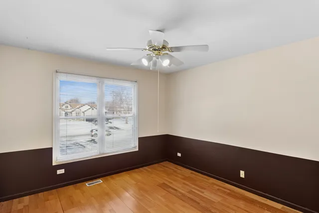 $569,000 | 433 Running Deer Lane, Gilberts, IL 60136