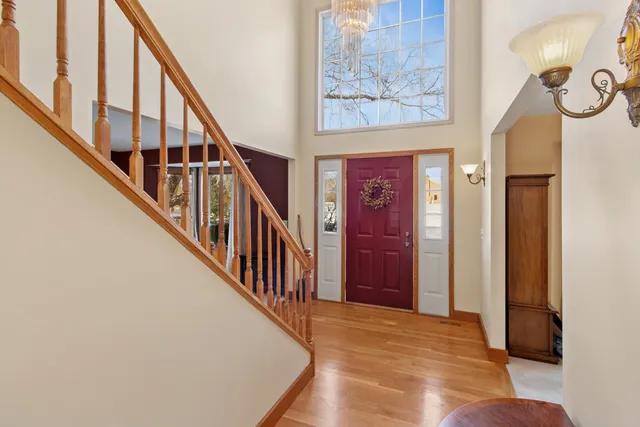 $569,000 | 433 Running Deer Lane, Gilberts, IL 60136