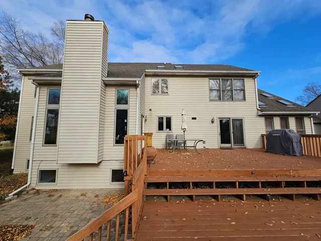 $569,000 | 433 Running Deer Lane, Gilberts, IL 60136