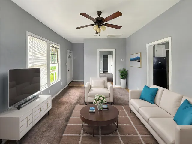 $59,900 | 2100 Angelina Street, Beaumont, TX 77701