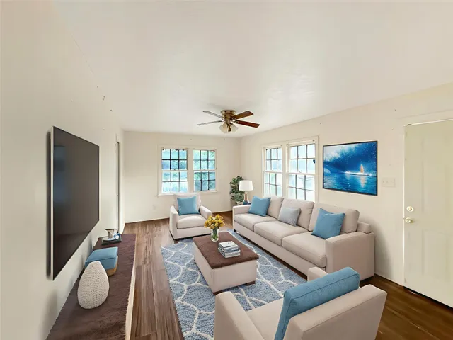 $59,900 | 2100 Angelina Street, Beaumont, TX 77701