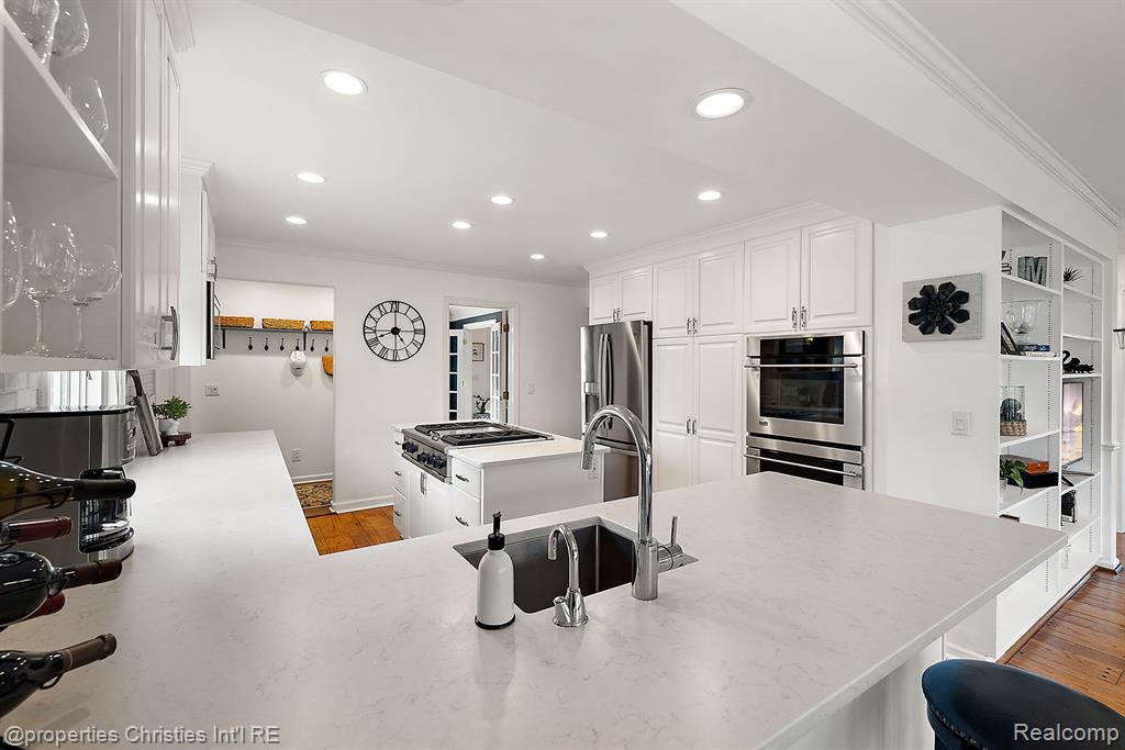 600 Covington Road Bloomfield Hills, MI 48301 - Photo 24 of 63