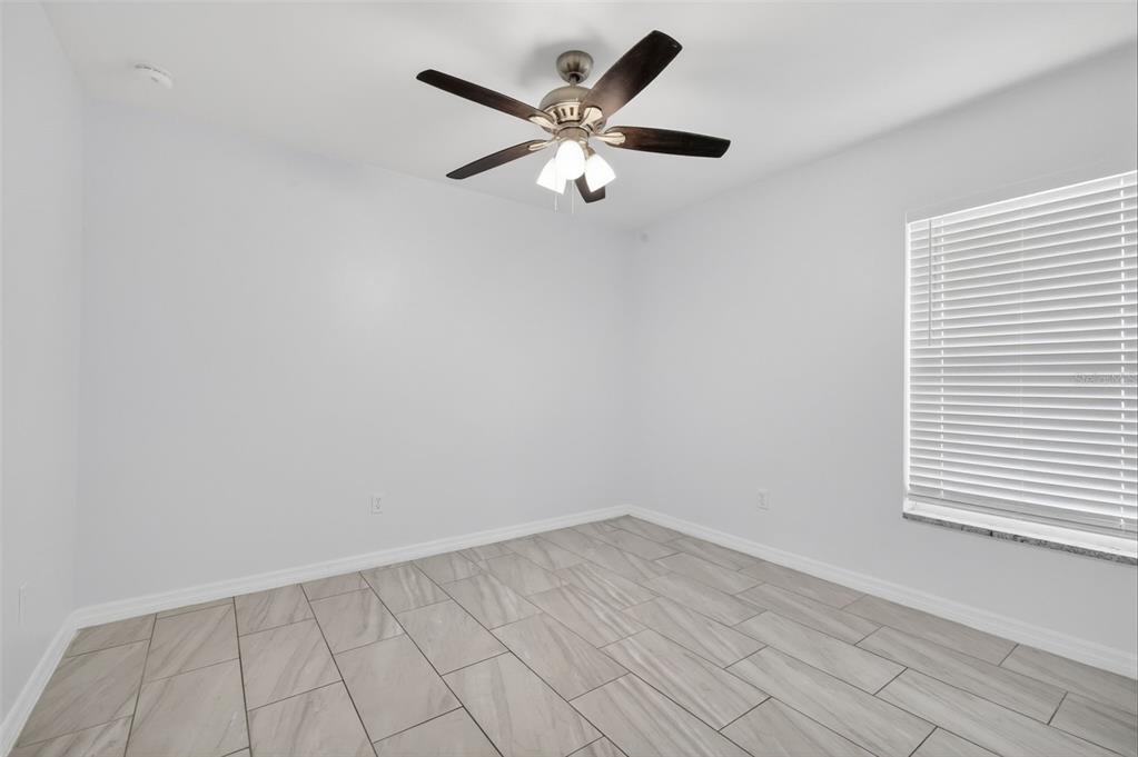 8695 Southwest 133rd Ln Road Ocala, FL 34473 - Photo 12 of 21