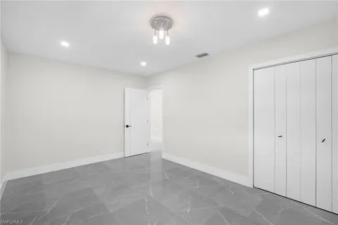 $690,000 | 47 River Court, Naples, FL 34110