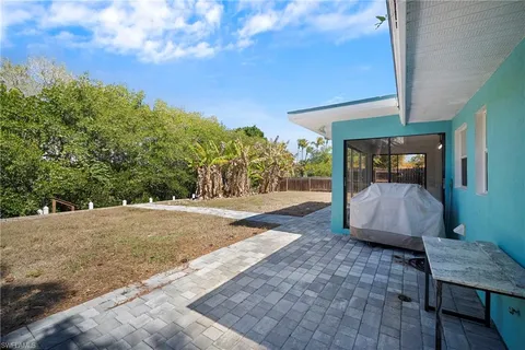 $690,000 | 47 River Court, Naples, FL 34110