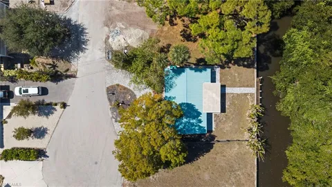 $690,000 | 47 River Court, Naples, FL 34110