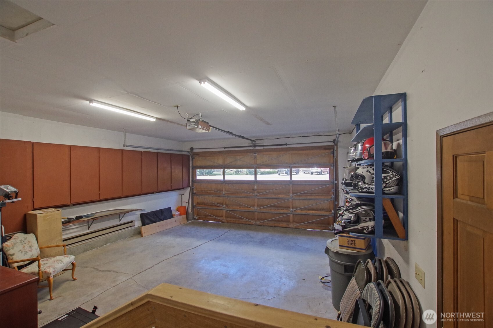 70 Lake Cabins Road Ronald, WA 98940 - Photo 19 of 32 a view of a room with gym equipment