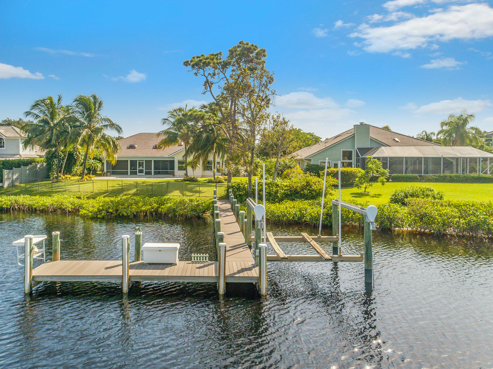 18145 Southeast Ridgeview Drive Jupiter, FL 33469 - Photo 3 of 45 18145 SE Ridgeview Dr aerials (8)