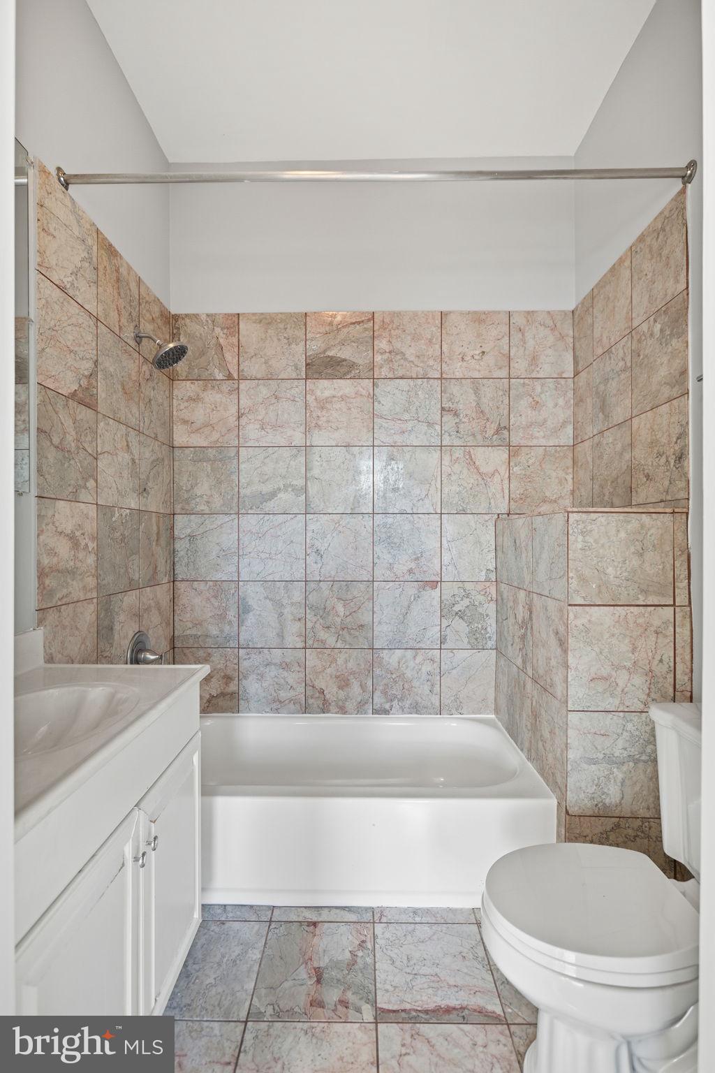 58 Quincy Place Northeast, Unit 2 Washington, DC 20002 - Photo 24 of 34