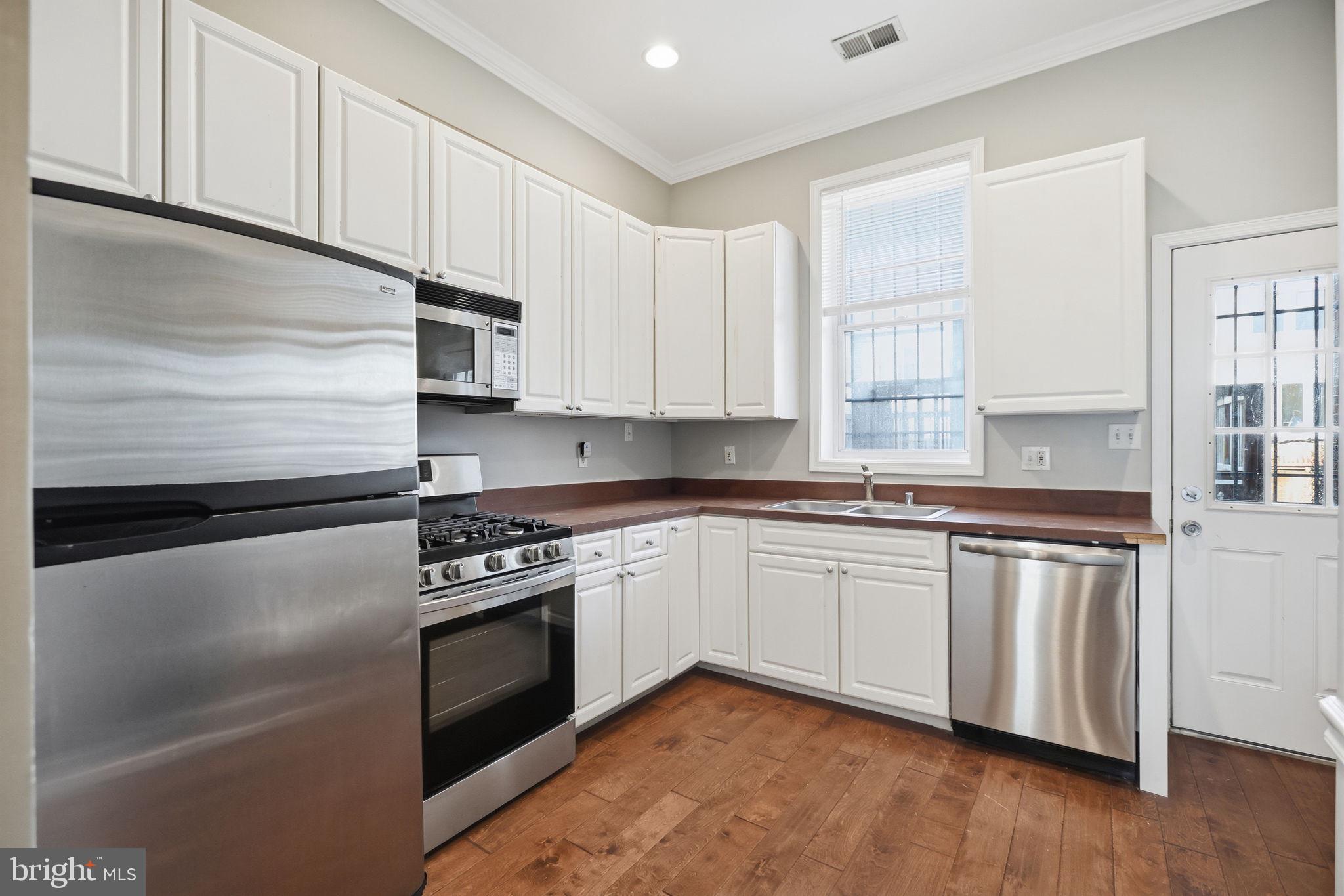 58 Quincy Place Northeast, Unit 2 Washington, DC 20002 - Photo 10 of 34