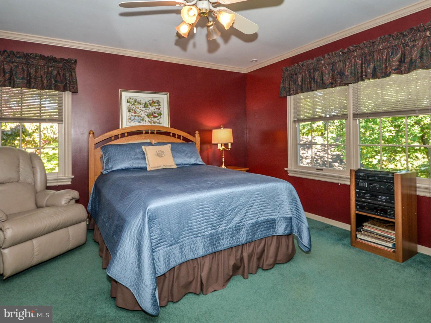 542 Creamery Road Telford, PA 18969 - Photo 11 of 25 Gallery Image 11