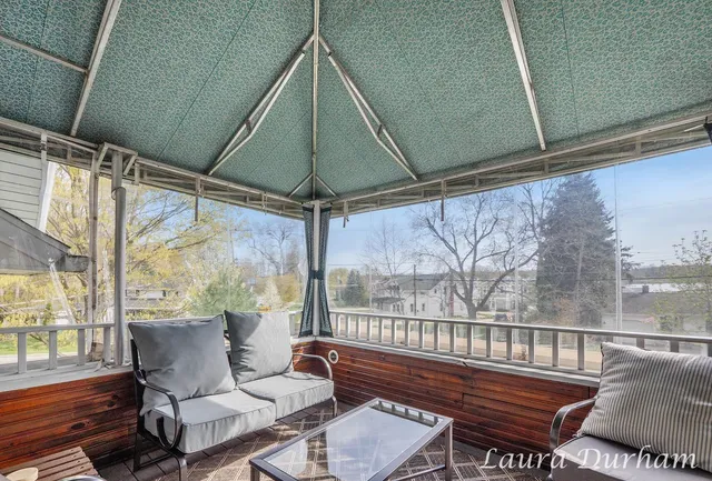 $1,285,000 | 790 Lake Street, Saugatuck, MI 49453