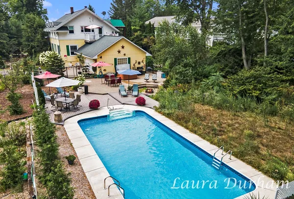 $1,295,000 | 790 Lake Street, Saugatuck, MI 49453