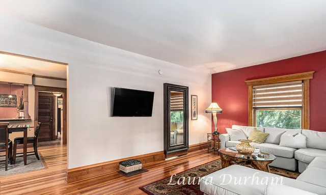 $1,285,000 | 790 Lake Street, Saugatuck, MI 49453