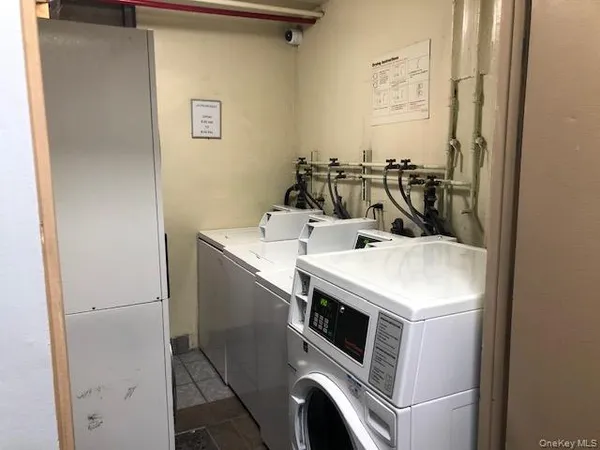 $1,895 | 87-20 175th Street | Eastwood