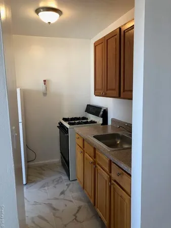 $1,895 | 87-20 175th Street | Eastwood