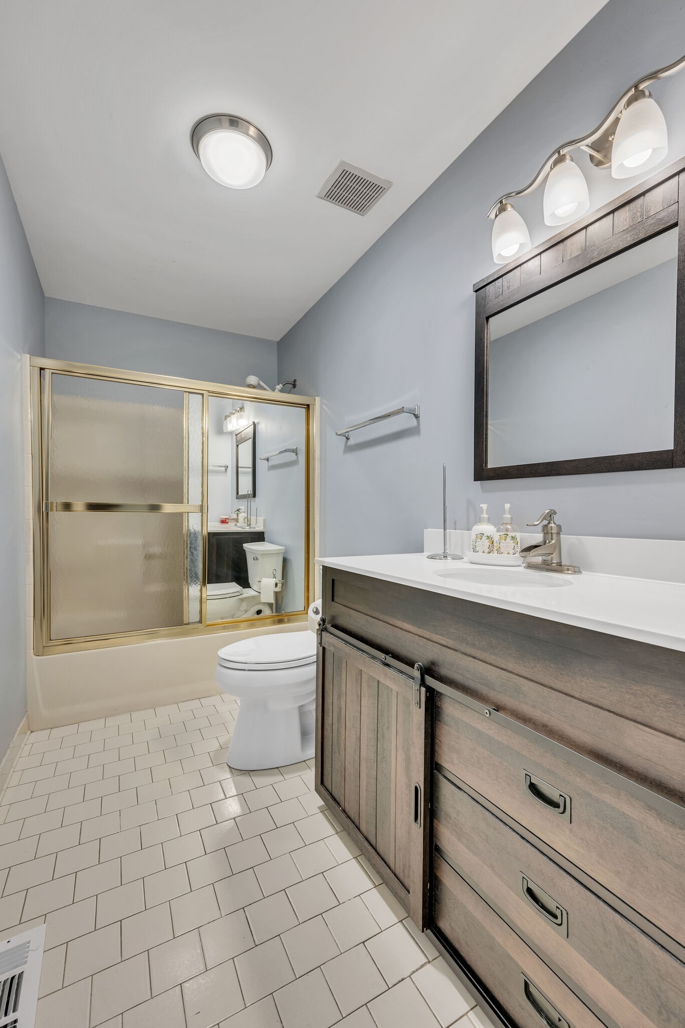 143 Pepper Ridge Circle Antioch, TN 37013 - Photo 18 of 34 Gallery Image 18