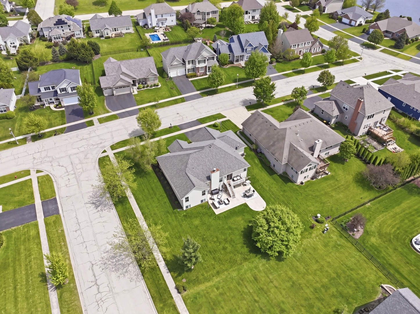 2337 Dustin Drive Sycamore, IL 60178 - Photo 39 of 42