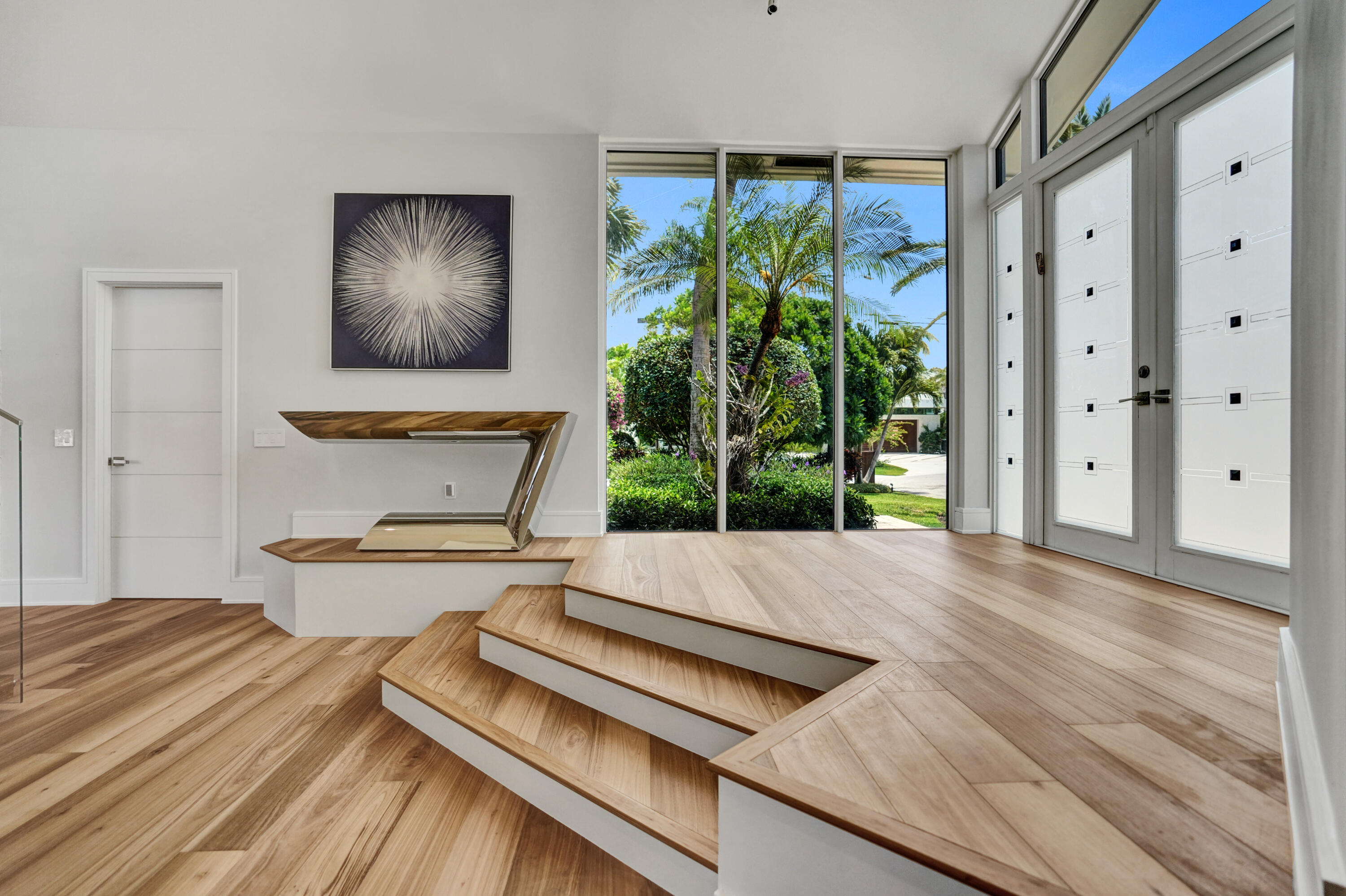 961 Iris Drive Delray Beach, FL 33483 - Photo 7 of 59 a living room with furniture and a potted plant