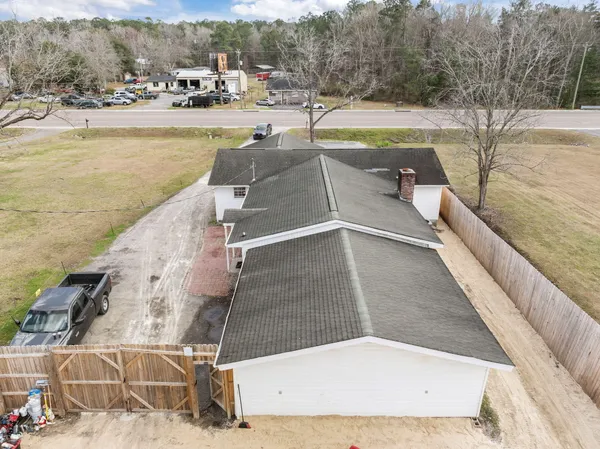 $364,999 | 725 South Live Oak Drive, Moncks Corner, SC 29461