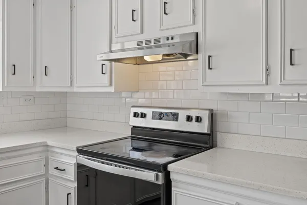 $364,999 | 725 South Live Oak Drive, Moncks Corner, SC 29461