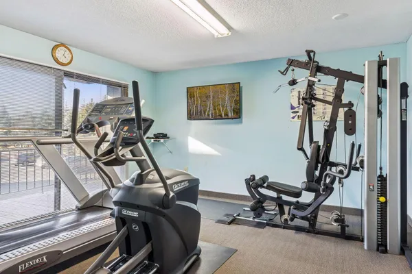 $104,900 | 4120 Parklawn Avenue, Unit 228, Edina, MN 55435