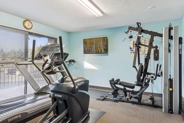 $114,999 | 4120 Parklawn Avenue, Unit 228, Edina, MN 55435