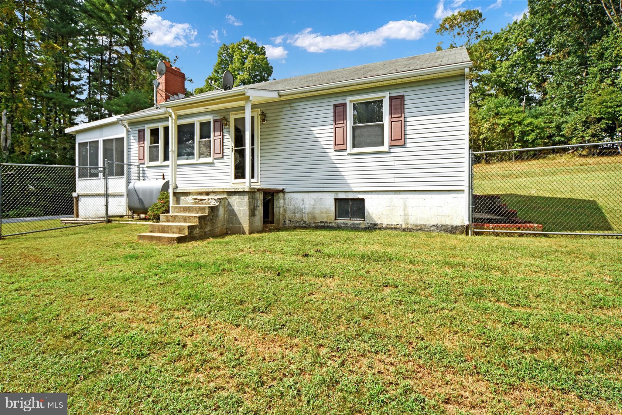 1320 Hicks Road White Hall, MD 21161 - Photo 4 of 20