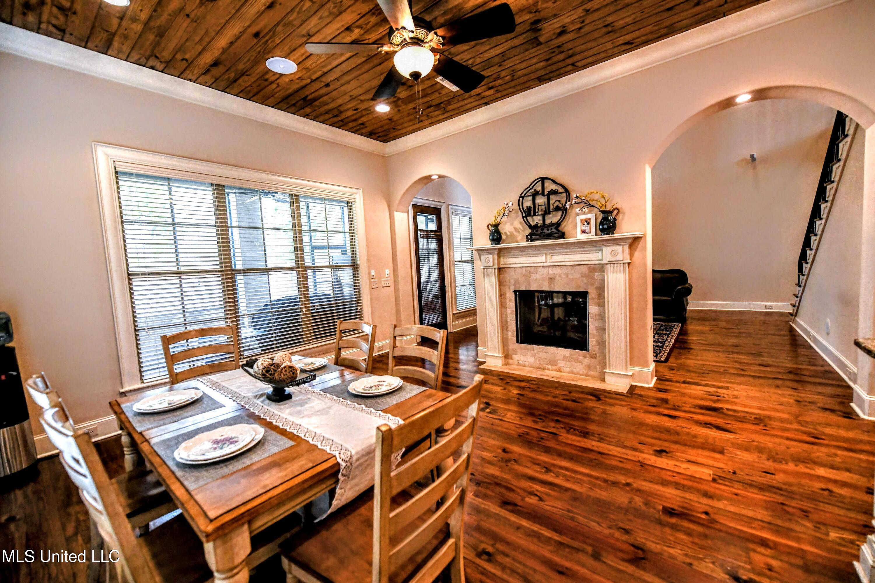 318 Summerville Drive Madison, MS 39110 - Photo 11 of 35 DSC_8232-EDIT