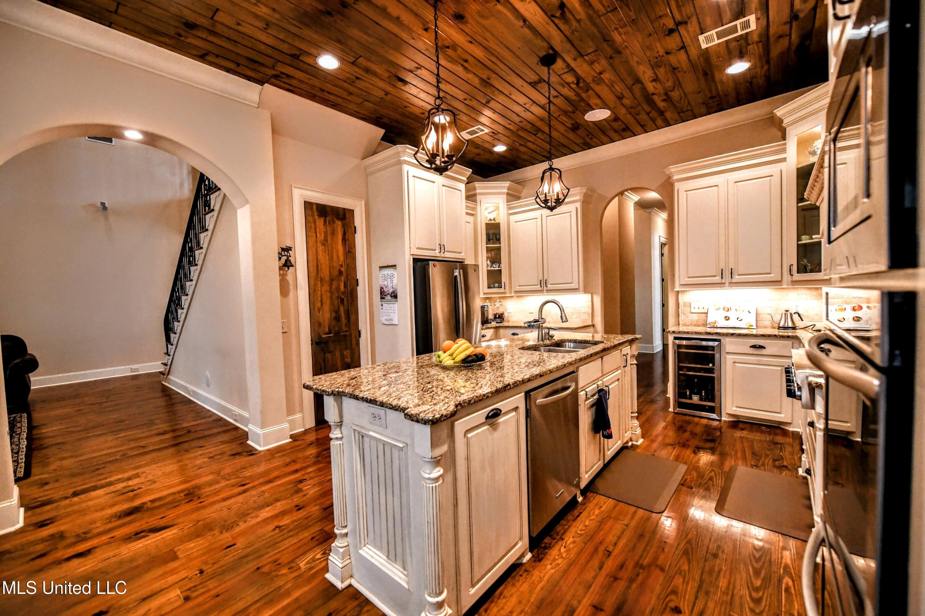 318 Summerville Drive Madison, MS 39110 - Photo 12 of 35 DSC_8233-EDIT