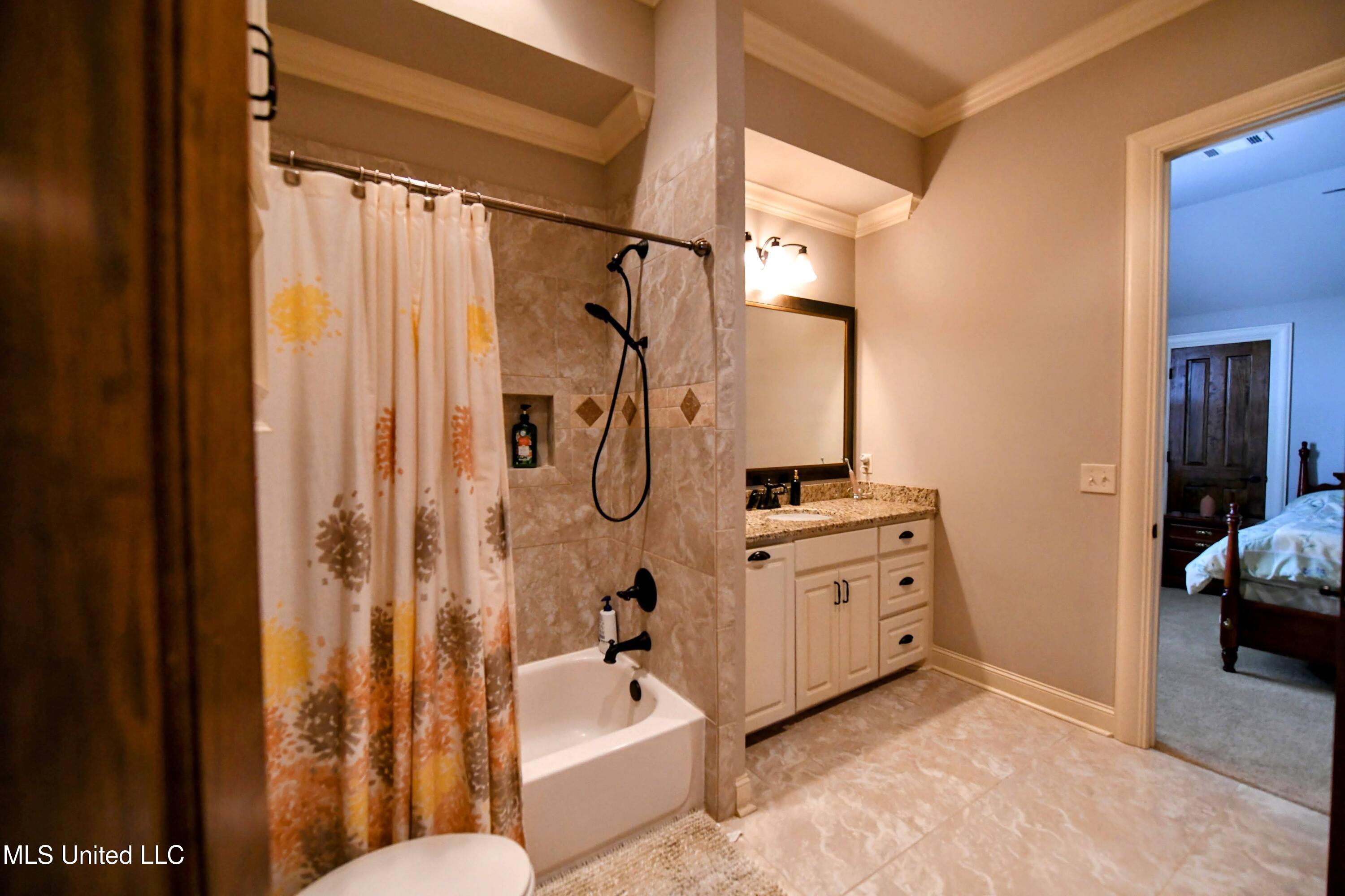 318 Summerville Drive Madison, MS 39110 - Photo 26 of 35 DSC_8268-EDIT