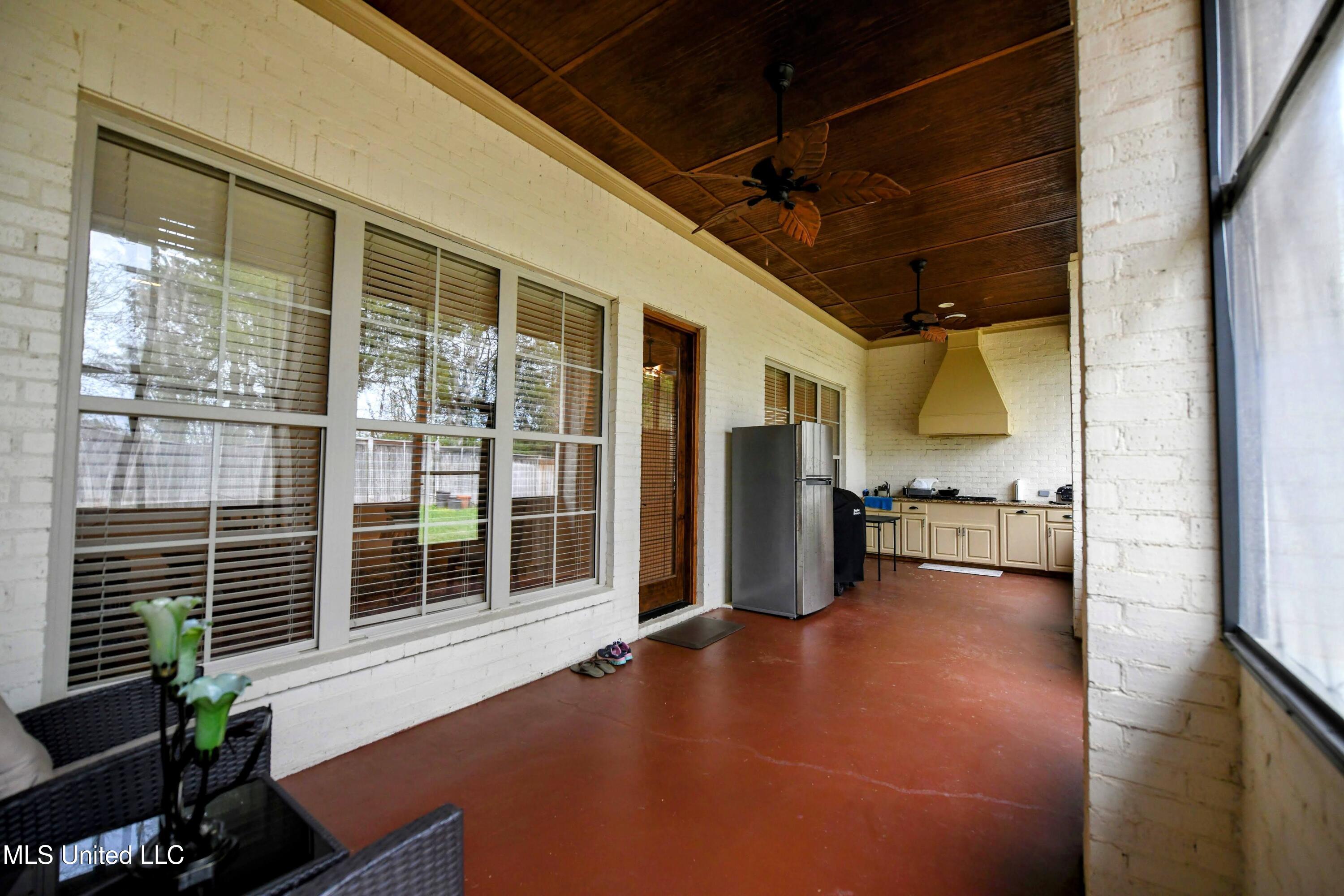 318 Summerville Drive Madison, MS 39110 - Photo 32 of 35 DSC_8297-EDIT