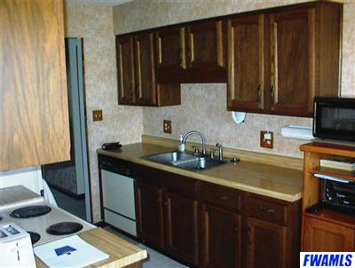 9129 Mariners Ridge Drive Fort Wayne, IN 46819 - Photo 4 of 10