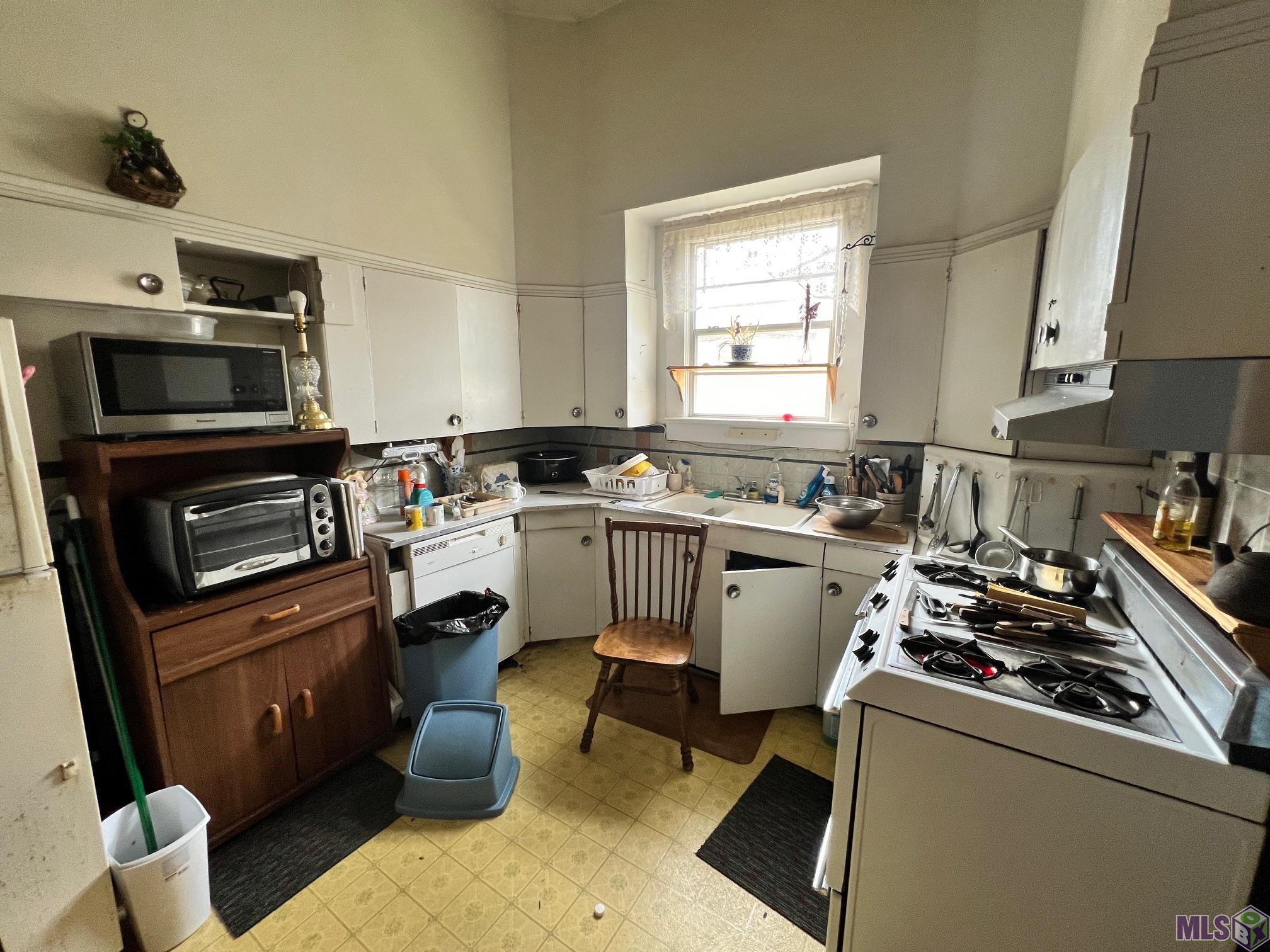 215 Levron Street Houma, LA 70360 - Photo 5 of 11