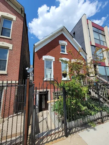 $599,900 | 1636 West Augusta Boulevard, Chicago, IL 60622